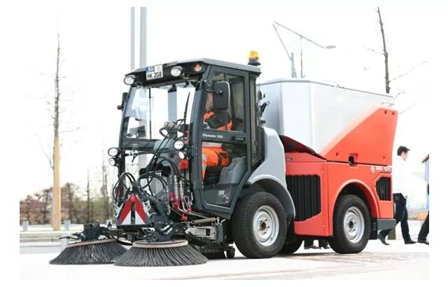 citymaster 1600 sokak supurucu 12.jpg