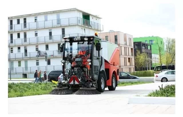 citymaster 1600 sokak supurucu 8.jpg