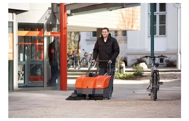sweepmaster 800 supurucu 3.jpg